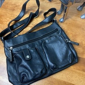 Relic Black Leather Crossbody/Shoulder Bag